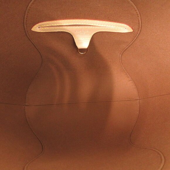 LOUIS VUITTON Brown Monogram Ellipse Bag - Picture 5 of 11